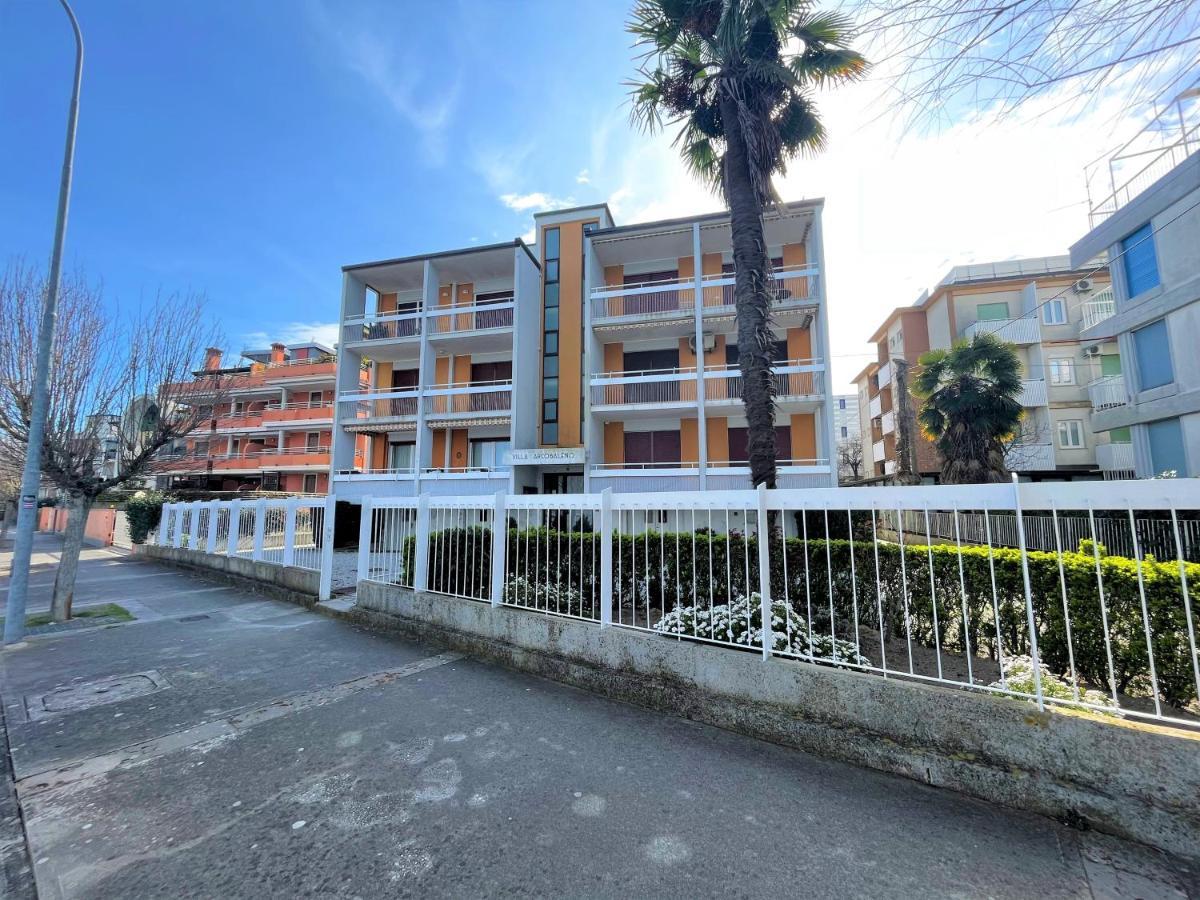 Villa Arcobaleno Grado Exteriör bild
